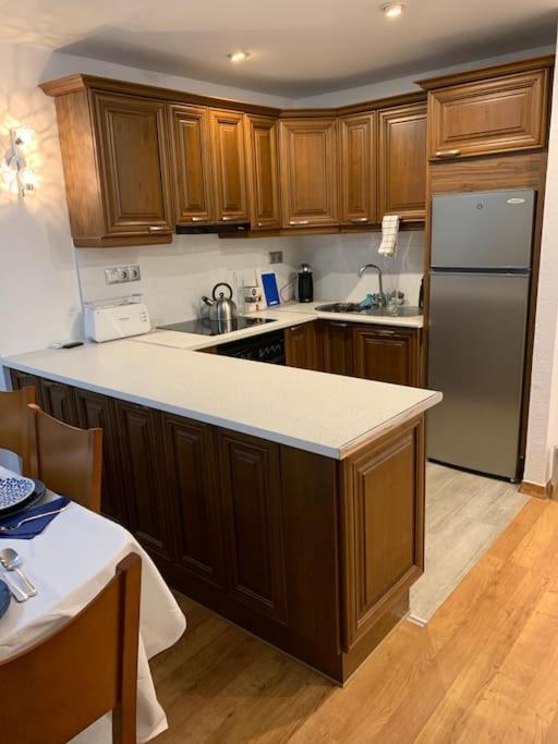 Apartamento Torremolinos 5 Personas + Parking + Piscina Todo El Ano Екстериор снимка