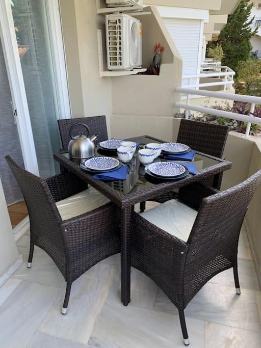 Apartamento Torremolinos 5 Personas + Parking + Piscina Todo El Ano Екстериор снимка